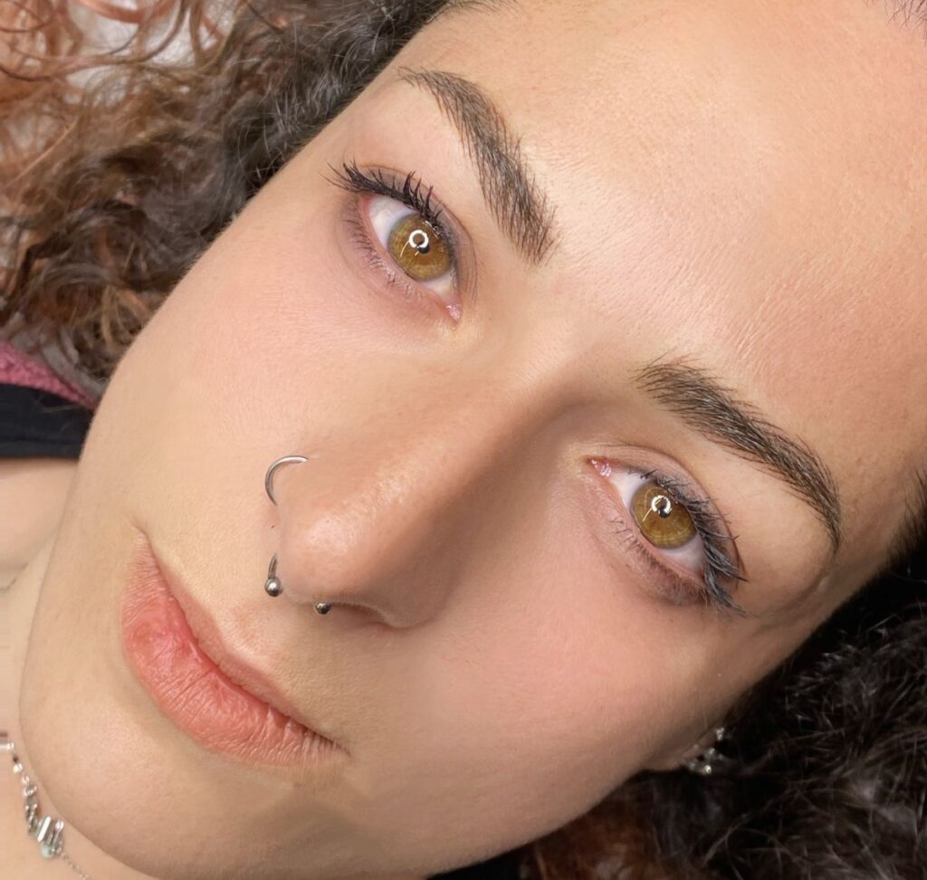 PMU occhi Pordenone - Dermopigmentazione occhi Lisa Peri Le Tatuarti